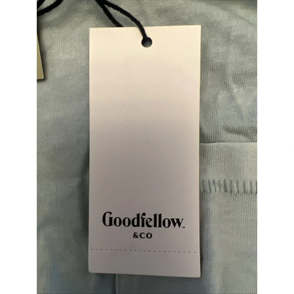 Goodfellow men's long sleeve T-shirt, size medium, light blue NWT - Picture 8 of 10